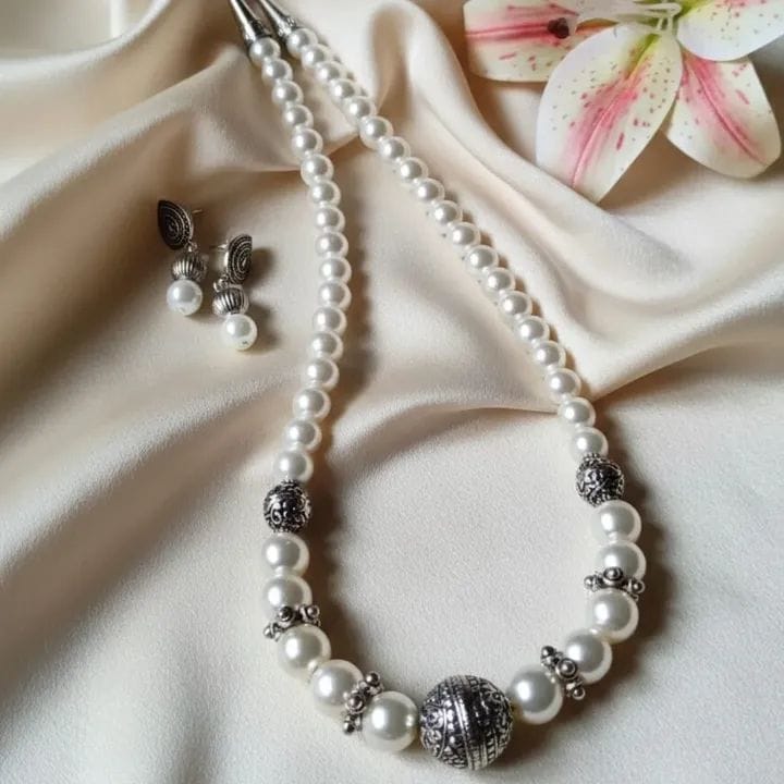 Pearl Necklace Set