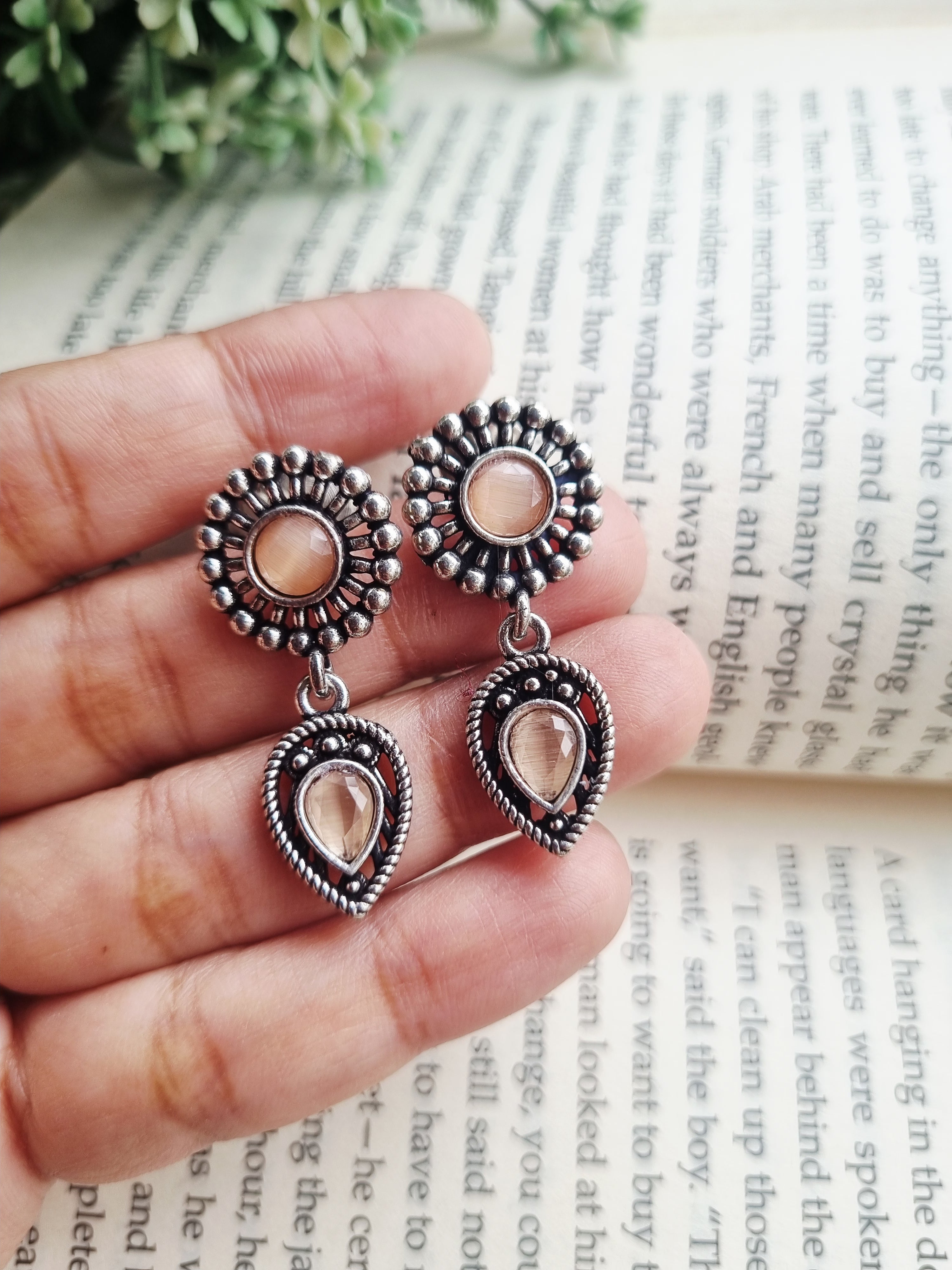 Idrita Stud Earring