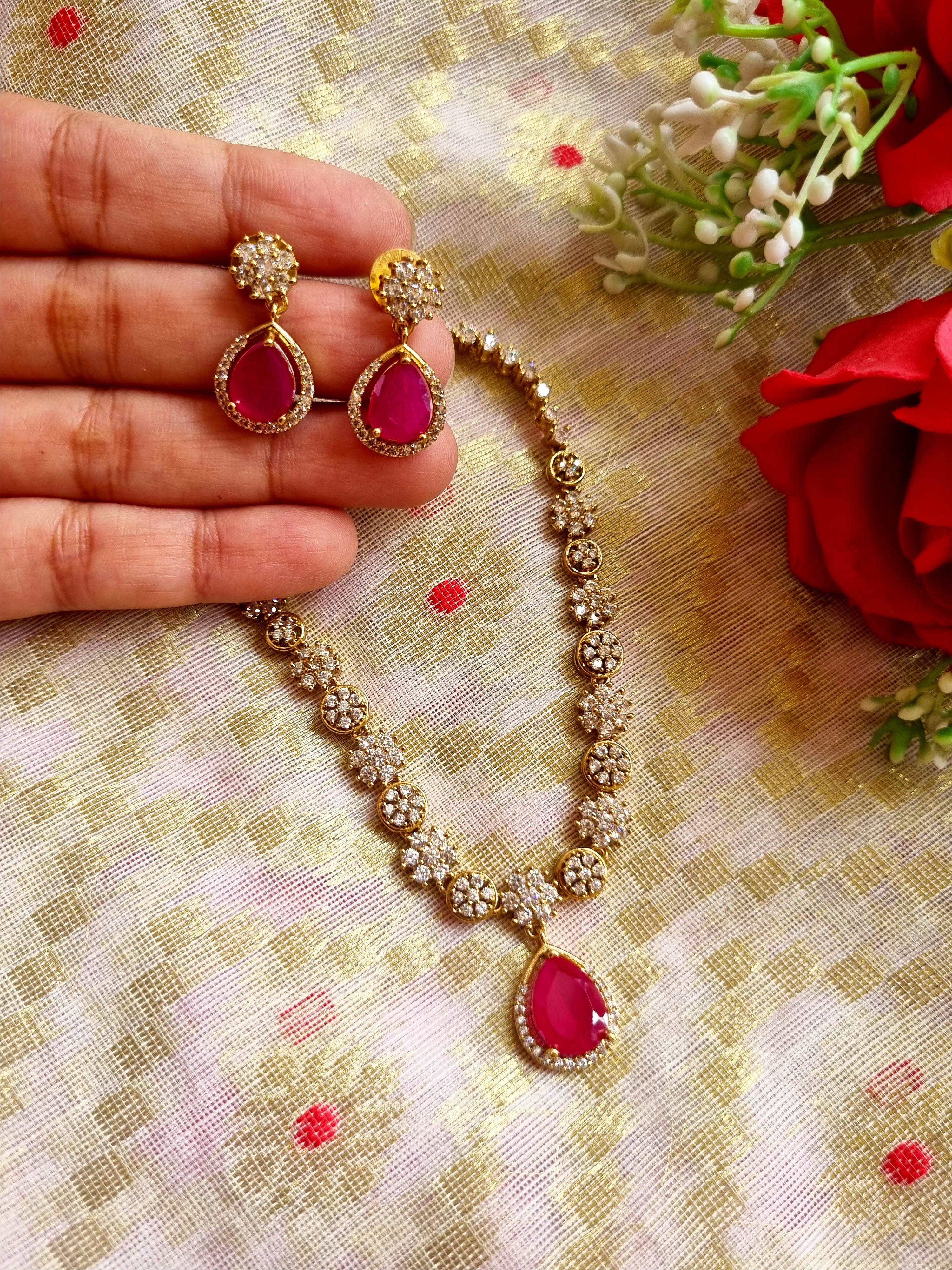 Trina Necklace Set