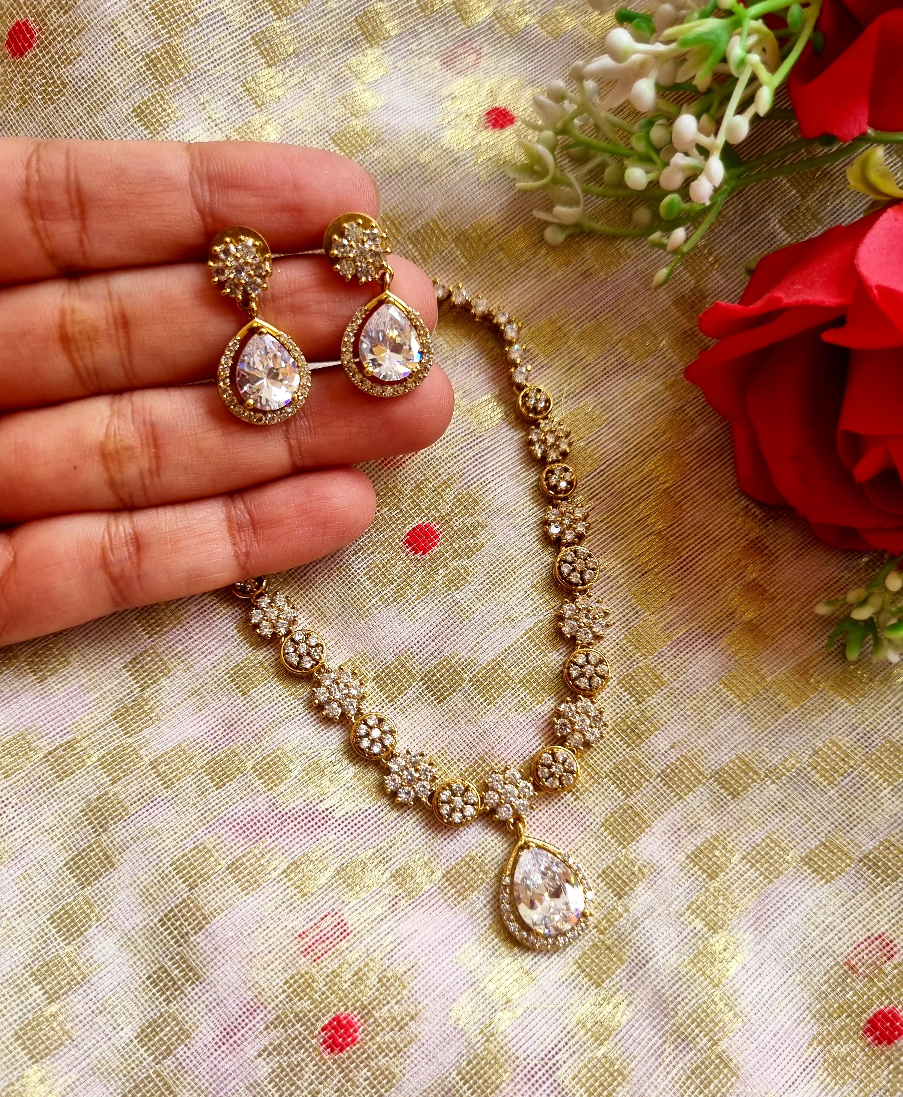 Trina Necklace Set