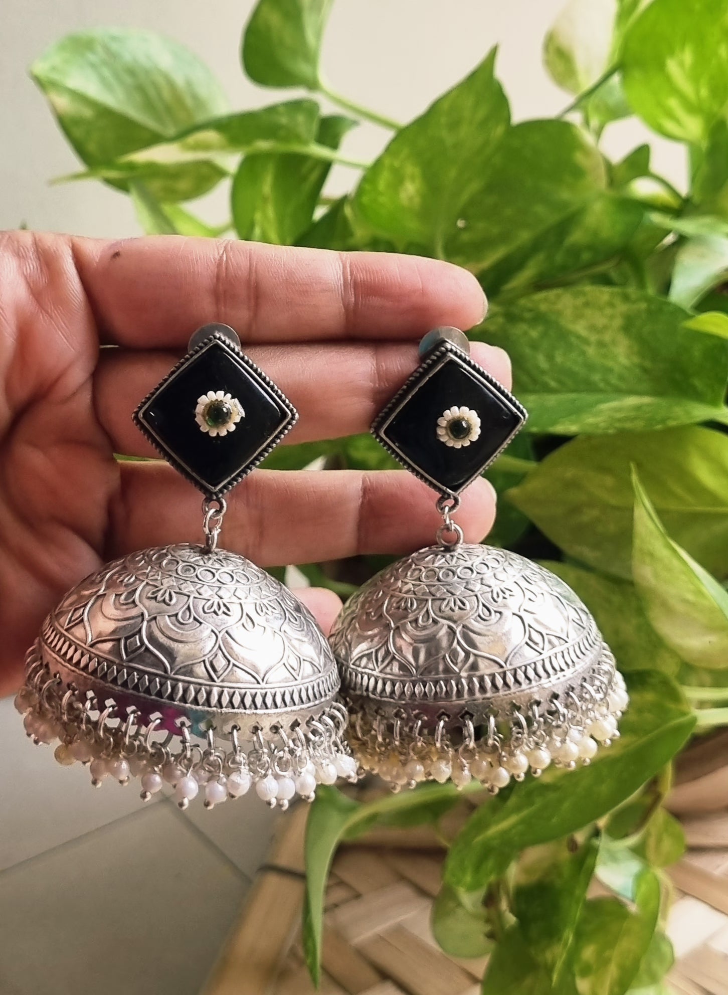Kritika Jhumka