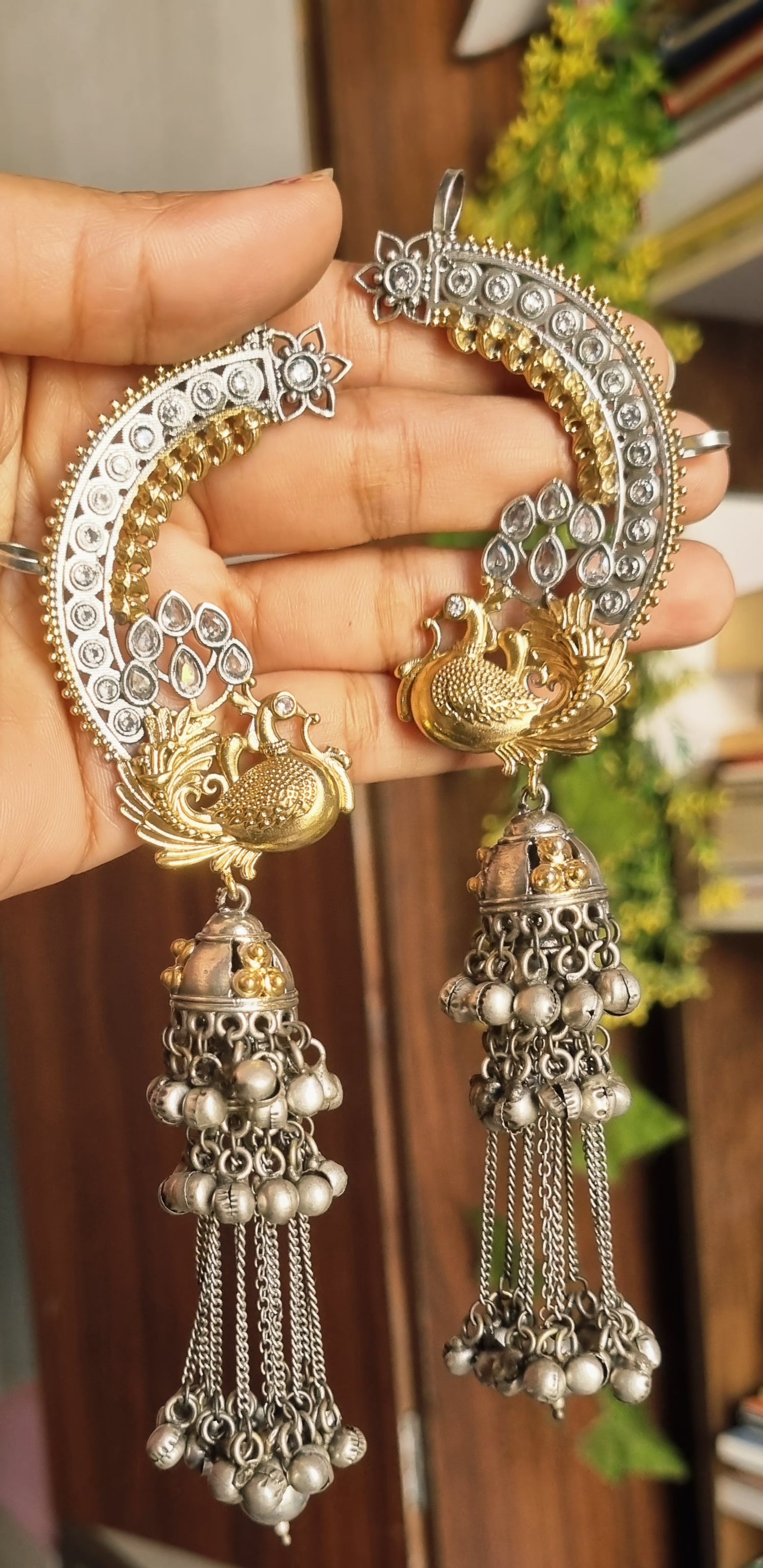 Shinjini Earcuff Jhumka
