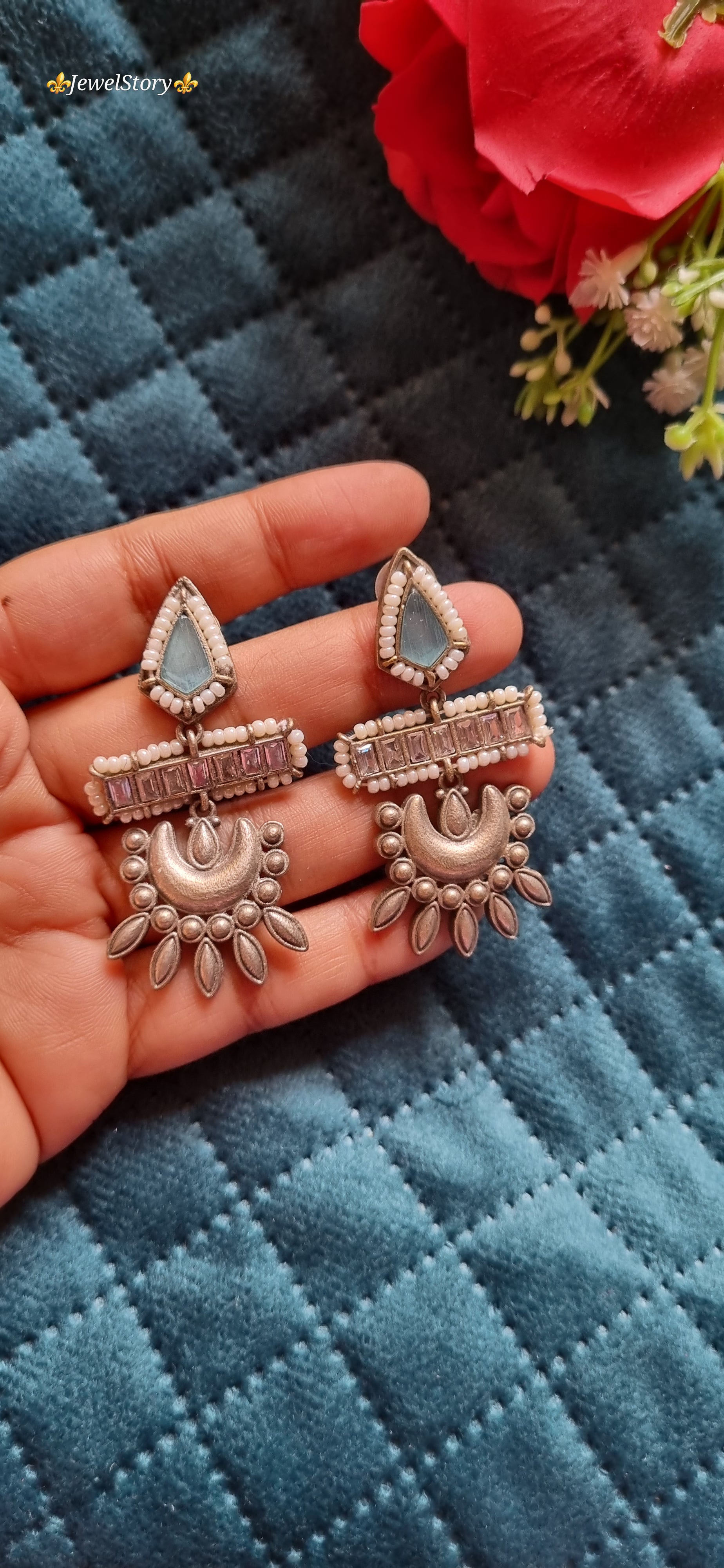 Kavya Earrings