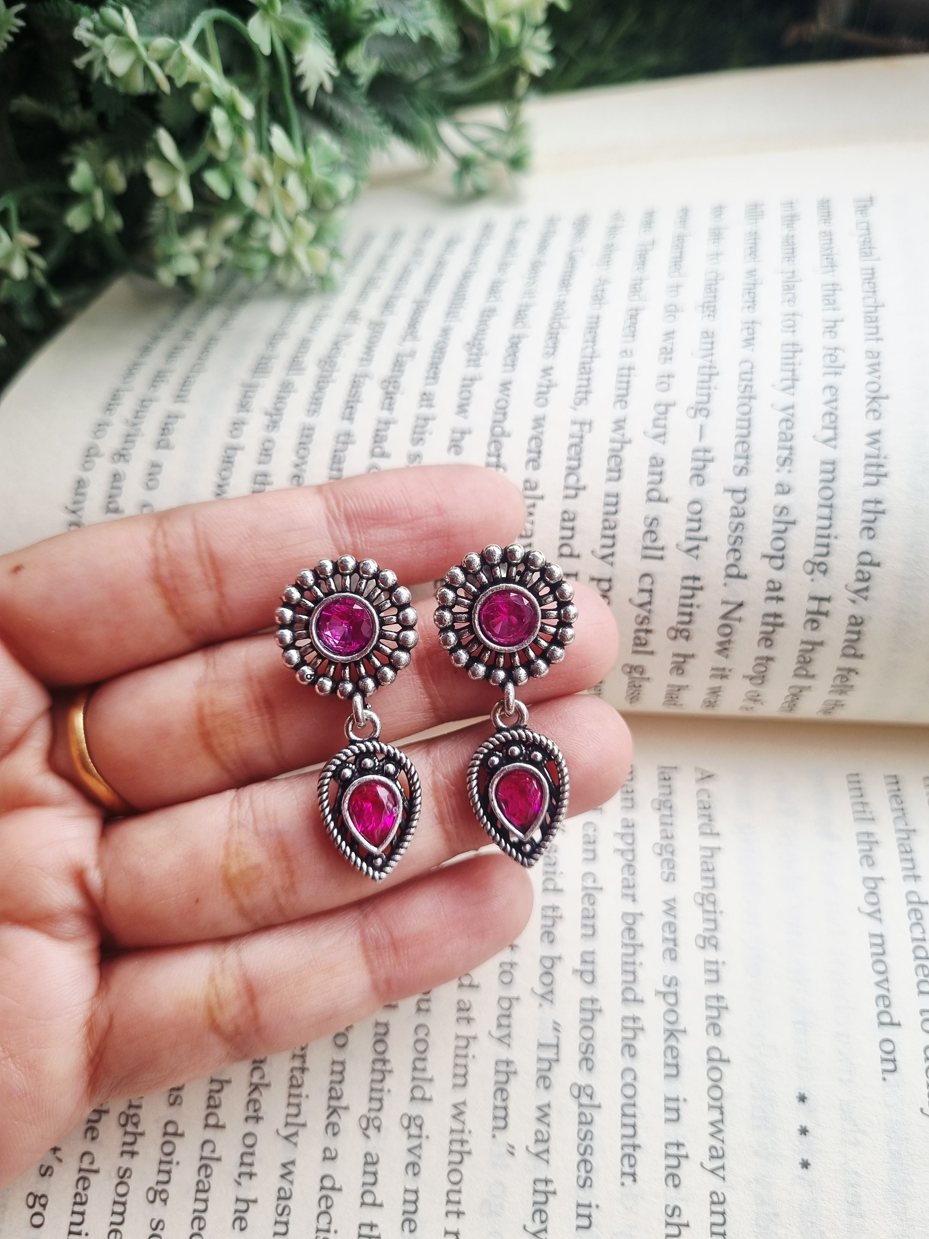 Idrita Stud Earring