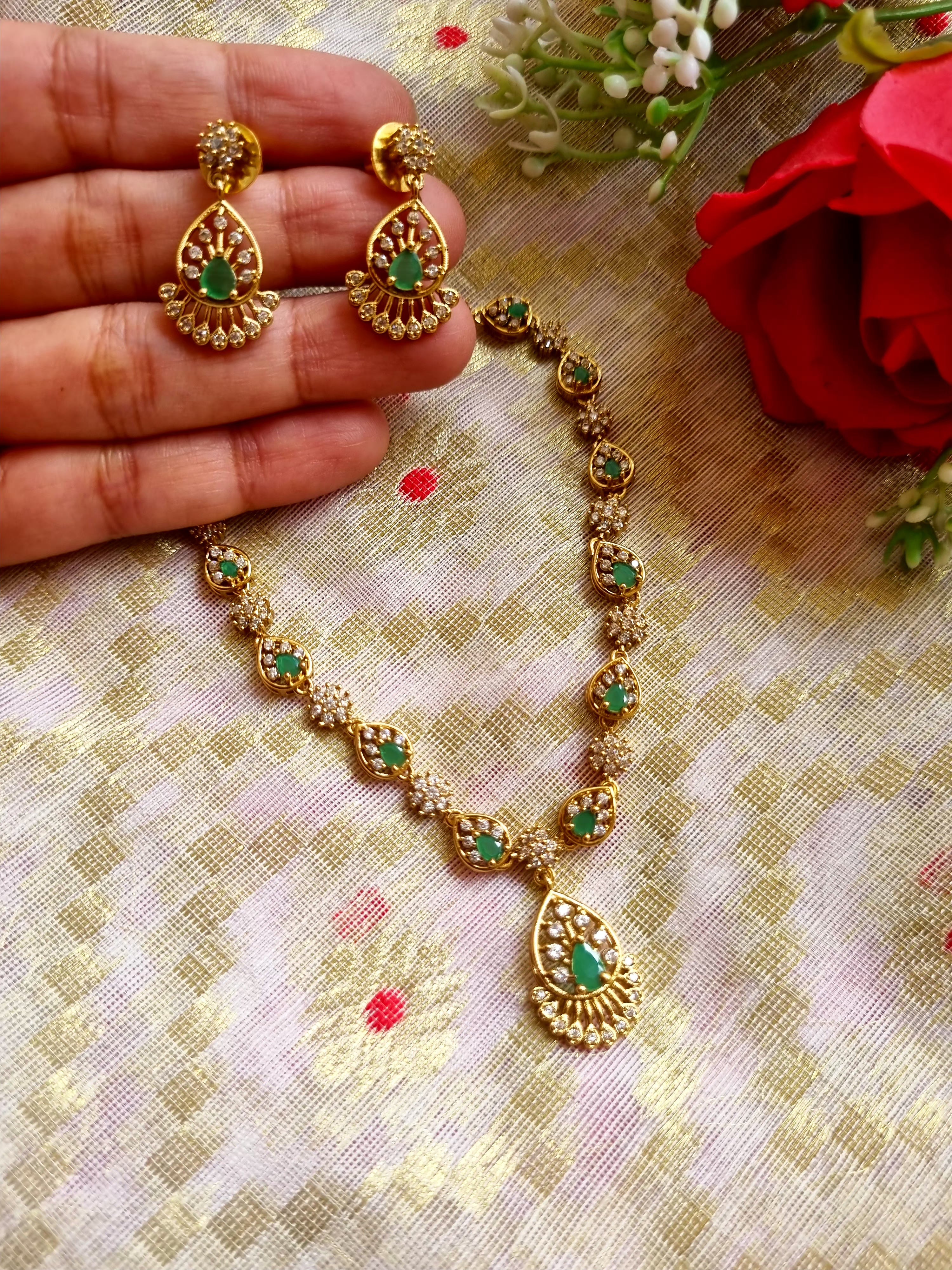 Bindiya Necklace Set