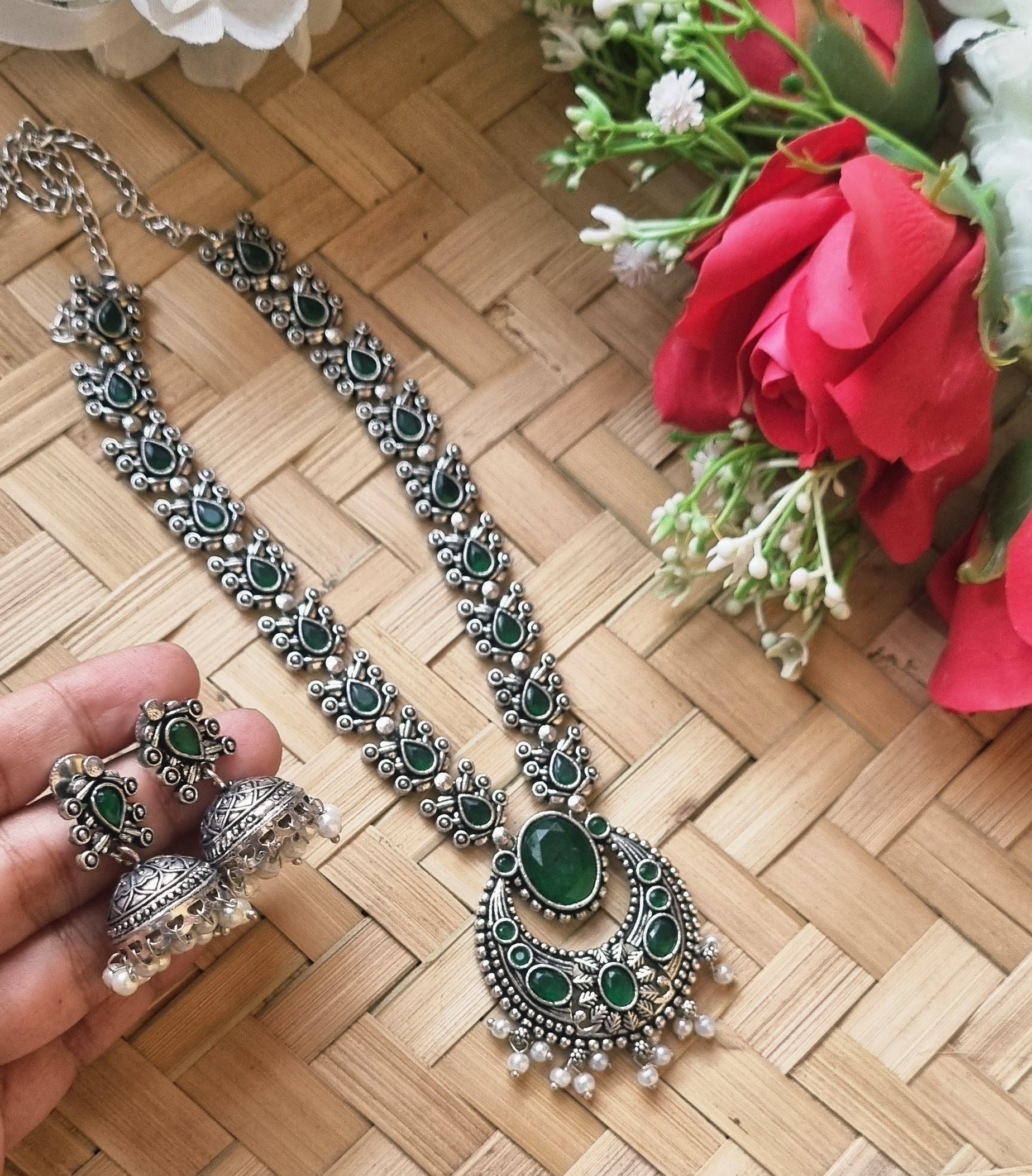 Supriti Necklace set