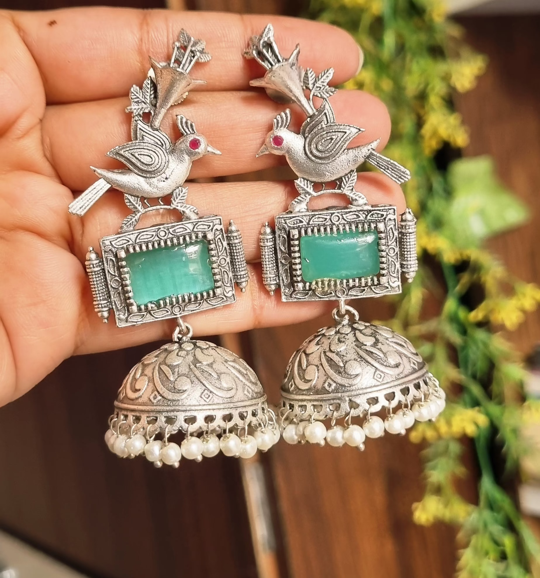 Pakhi Jhumka