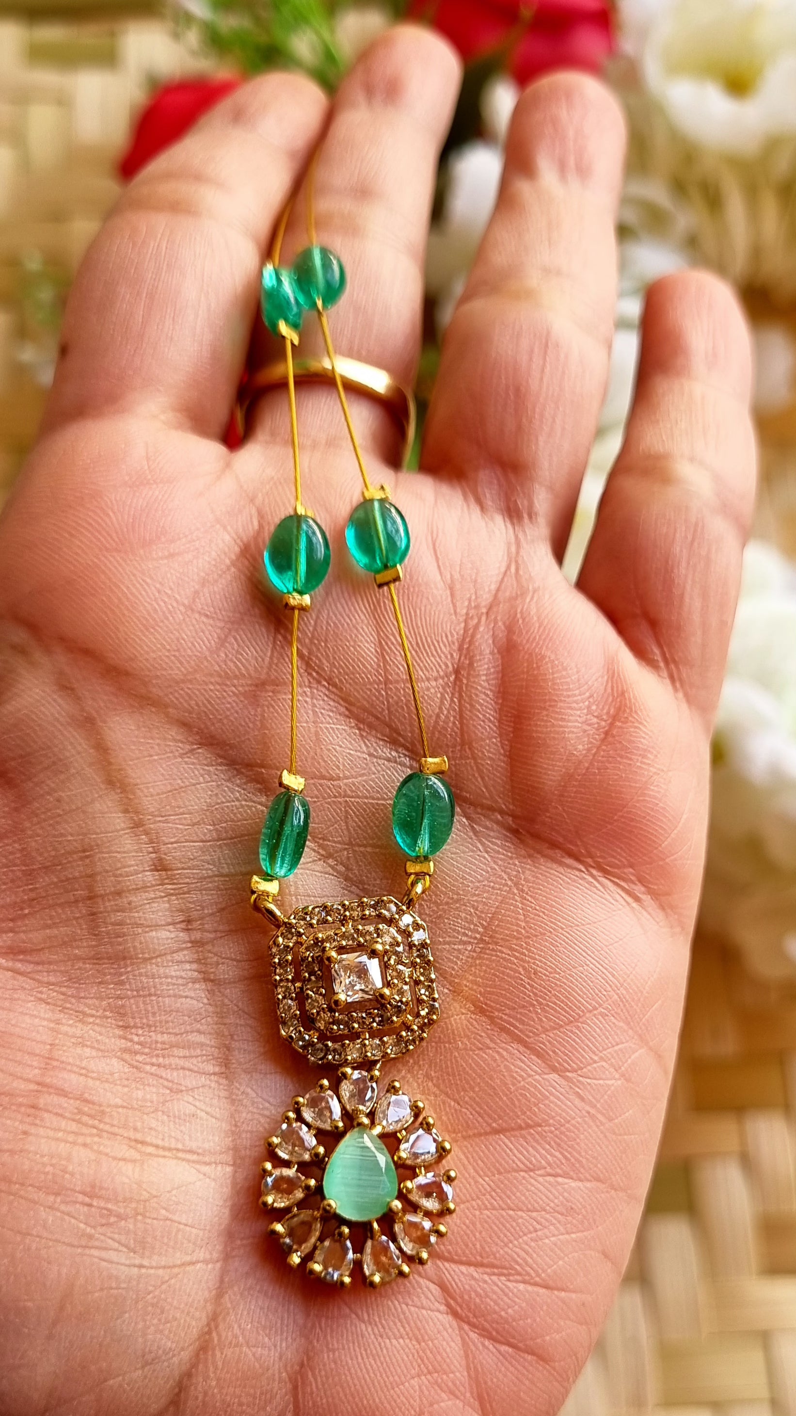 Floral Invisible Necklace