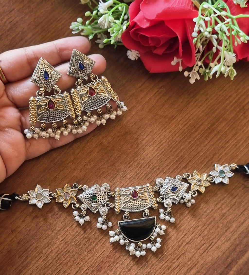 Floral Choker Set