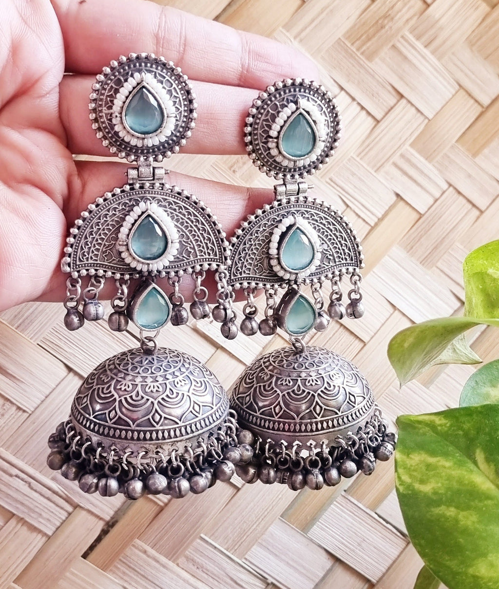 Suhasni Jhumka