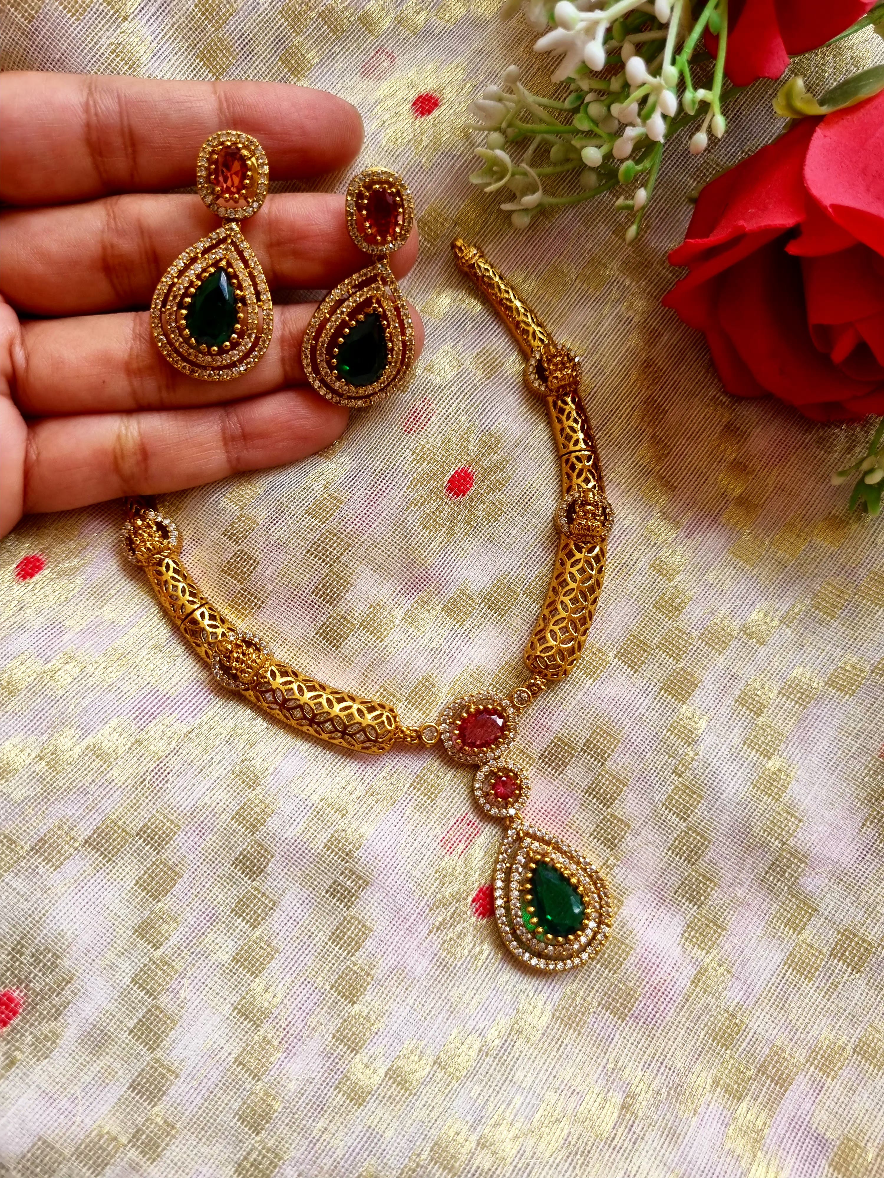 Bindu Hasli Set