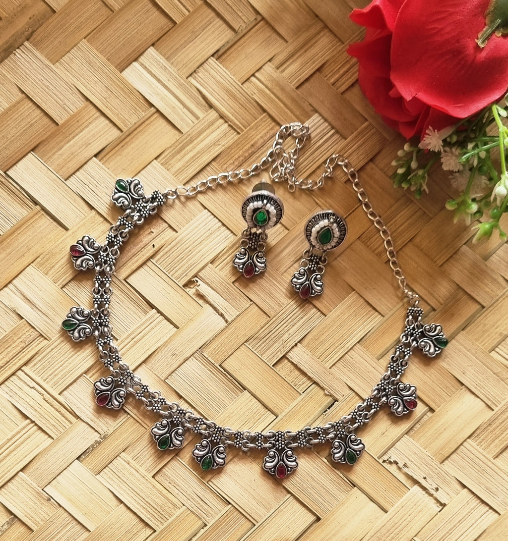 Sleek Neckline set